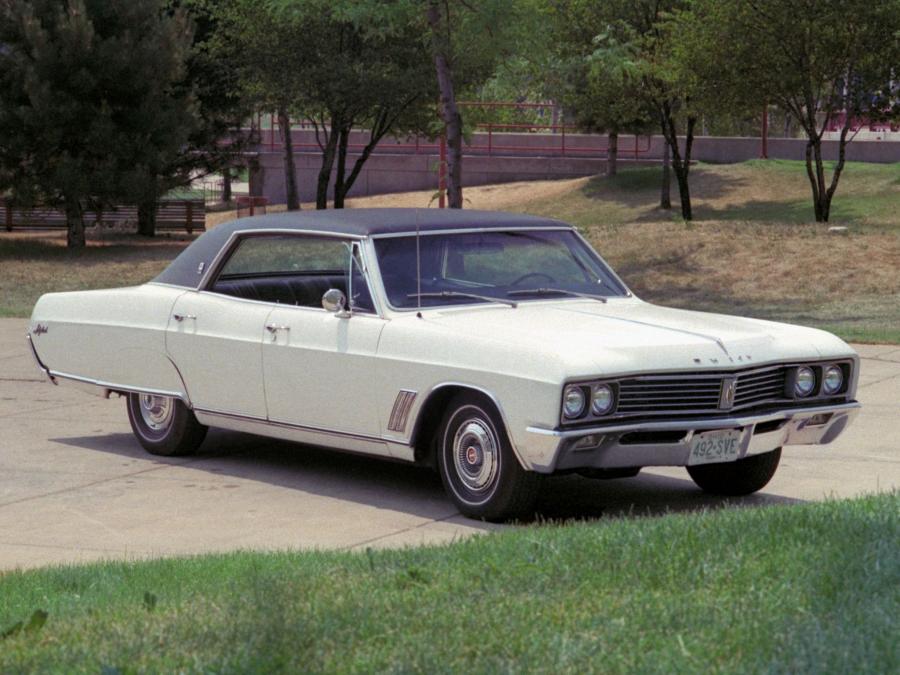  Buick Skylark Hardtop Sedan 1967 года  (фото 2 из 2)